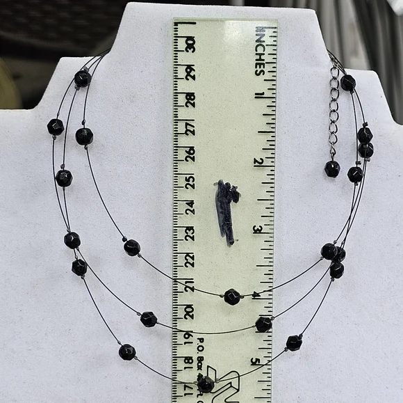 SET! Lia Sophia with 925 Teardrop Earrings & Beaded Choker SET! - Picture 10 of 14